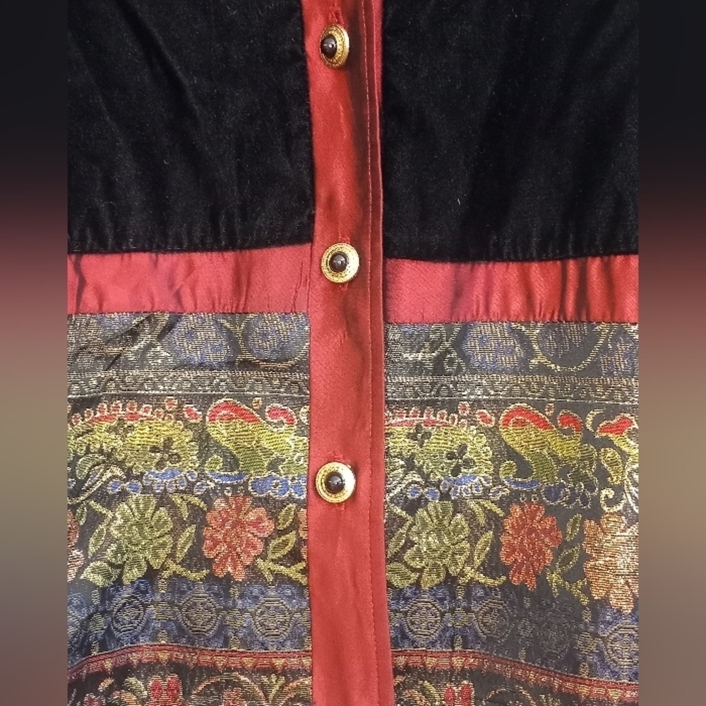 Charter Club Velvet Blazer Hemmed Cuffed With Metallic Embroidered Tapestry - Picture 4 of 9